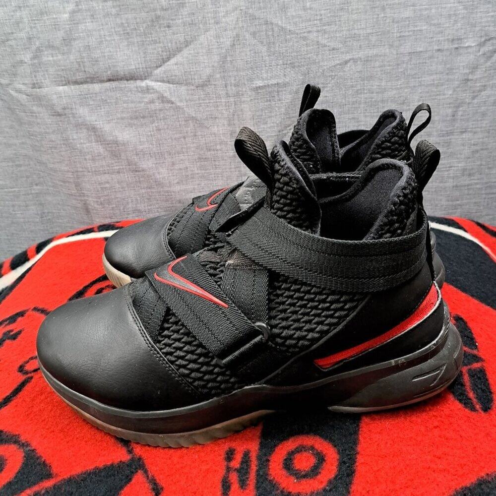 %Size 9.5 LeBron Soldier 12 FlyEase 'Black Red' 2018 Men A 12